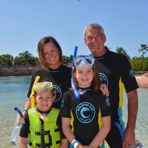 Meet your Posher, Deena